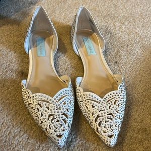 Betsey Johnson Lucy flats